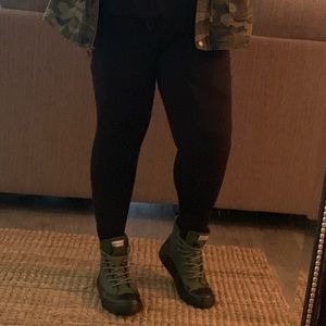 Hunter for target boots